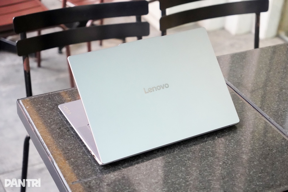 Đánh giá Lenovo Yoga Slim 7i Aura Edition sau một tuần sử dụng - 1 Đánh giá Lenovo Yoga Slim 7i Aura Edition sau một tuần sử dụng - 1