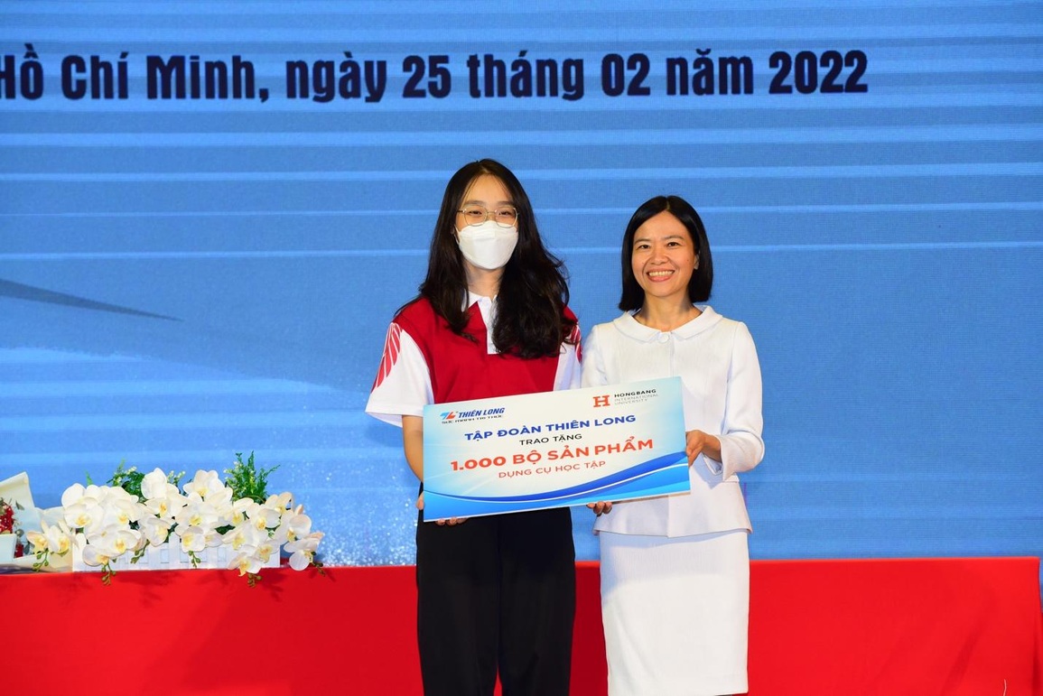 Thiên Long và Nguyễn Hoàng bắt tay phát triển toàn diện vì giáo dục - 3 Thiên Long và Nguyễn Hoàng bắt tay phát triển toàn diện vì giáo dục - 3