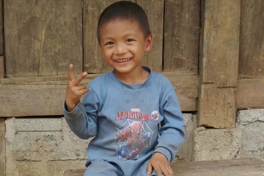 Từ ánh mắt khát sống đến nụ cười hạnh phúc của bé Trường