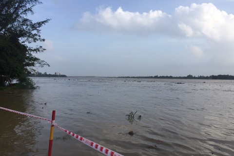 14 hồ thủy điện ở miền Trung xả lũ