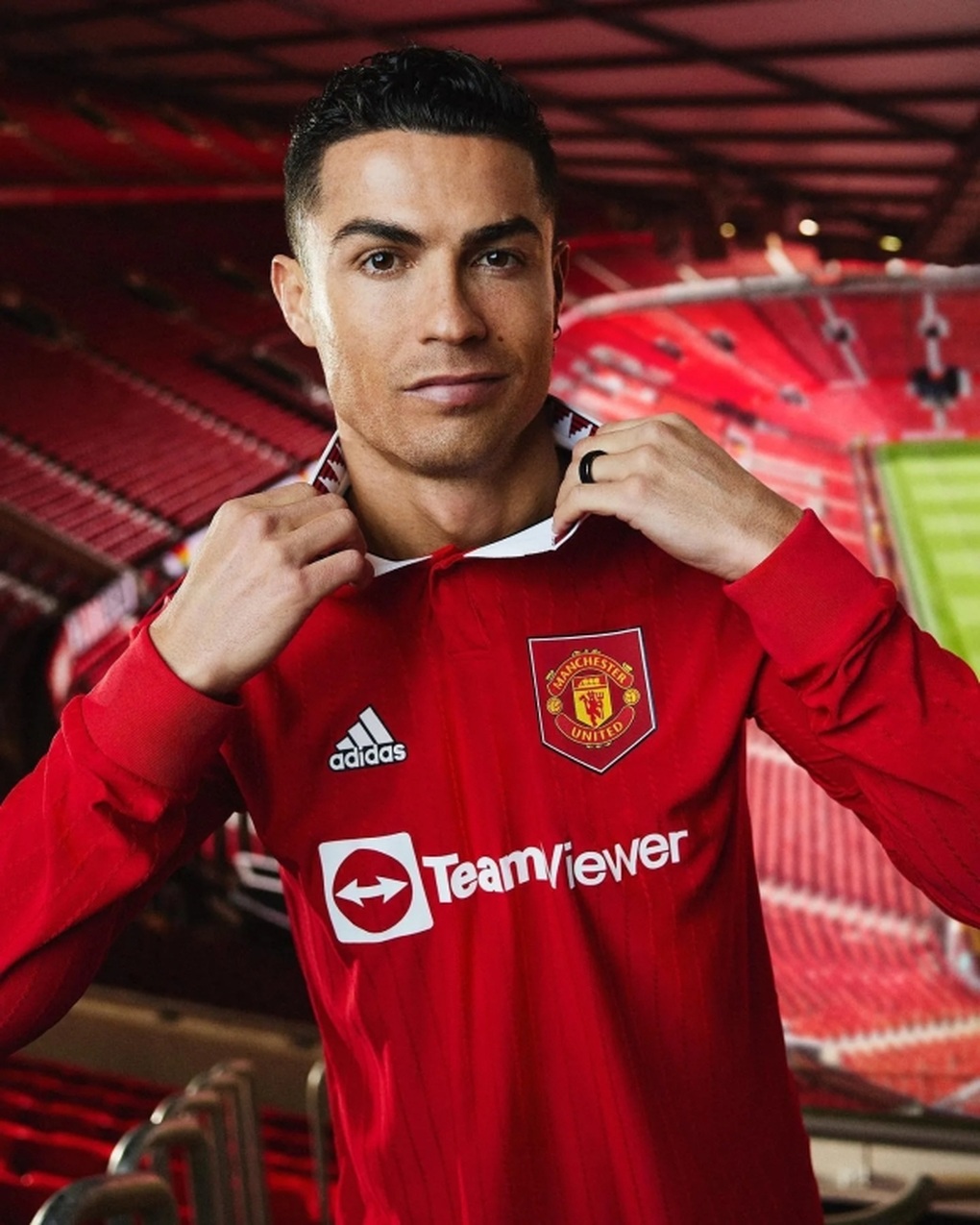 Động thái bất ngờ của Man Utd dù C.Ronaldo nằng nặc đòi ra đi - 1 Động thái bất ngờ của Man Utd dù C.Ronaldo nằng nặc đòi ra đi - 1