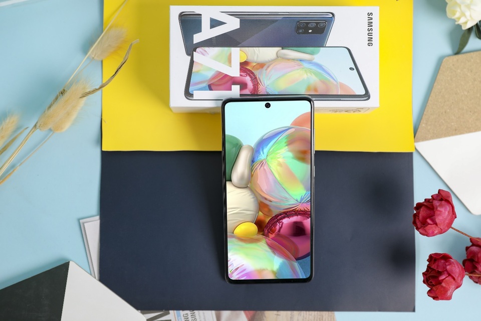 Dòng Galaxy A và sứ mệnh “hoa tiêu” công nghệ đáng tự hào - 3 Dòng Galaxy A và sứ mệnh “hoa tiêu” công nghệ đáng tự hào - 3
