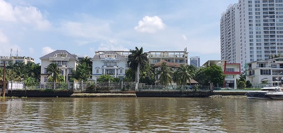 Sông Sài Gòn vẫn có nhiều điểm nóng ô nhiễm - 1 Sông Sài Gòn vẫn có nhiều điểm nóng ô nhiễm - 1
