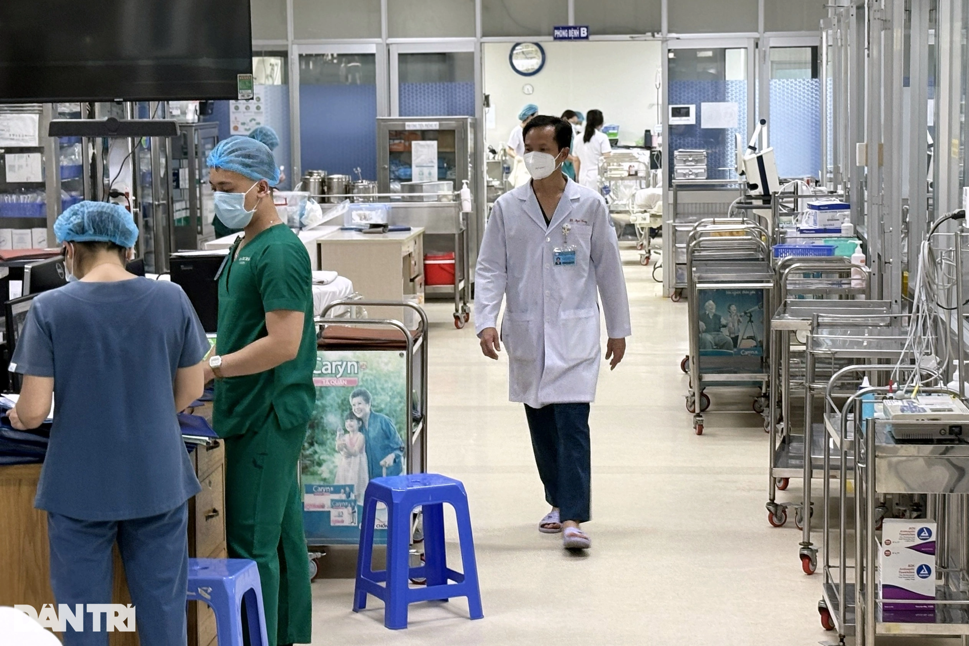 Từ cậu bé suýt chết vì lang vườn thành cứu tinh của bệnh nhân nguy kịch - 10 Từ cậu bé suýt chết vì lang vườn thành cứu tinh của bệnh nhân nguy kịch - 10