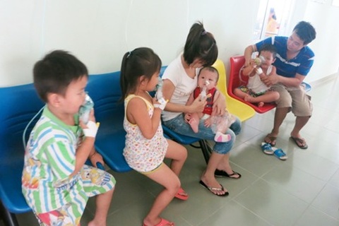 Trẻ dưới 9 tháng tuổi có nên tiêm ngừa sởi?