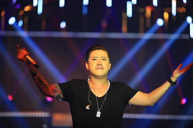 “Vũ hội đèn lồng” tại Đà Nẵng - đêm hội tụ của những giọng ca hàng đầu Vpop