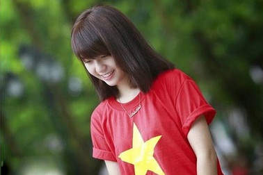 DHS Việt khắp thế giới hát My Kool Việt Nam hướng về Tổ quốc