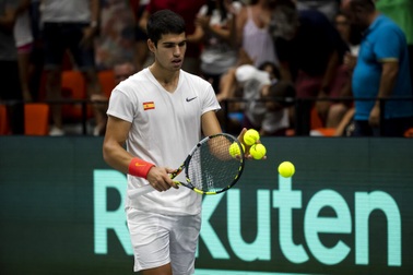 Alcaraz khiến Tây Ban Nha thất bại ở Davis Cup