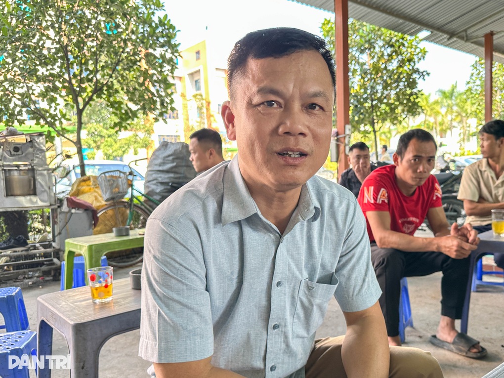 Tài xế xe cứu thương kể đêm tích cực cứu nạn hơn 20 người - 2 Tài xế xe cứu thương kể đêm tích cực cứu nạn hơn 20 người - 2