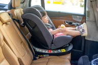 Cục CSGT giải đáp quy định ô tô chở trẻ dưới 10 tuổi phải có ghế trẻ em