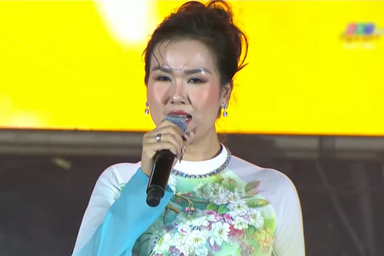 Clip Võ Hạ Trâm hát bản hit 4 tỷ lượt xem trong quá khứ gây sốt trở lại