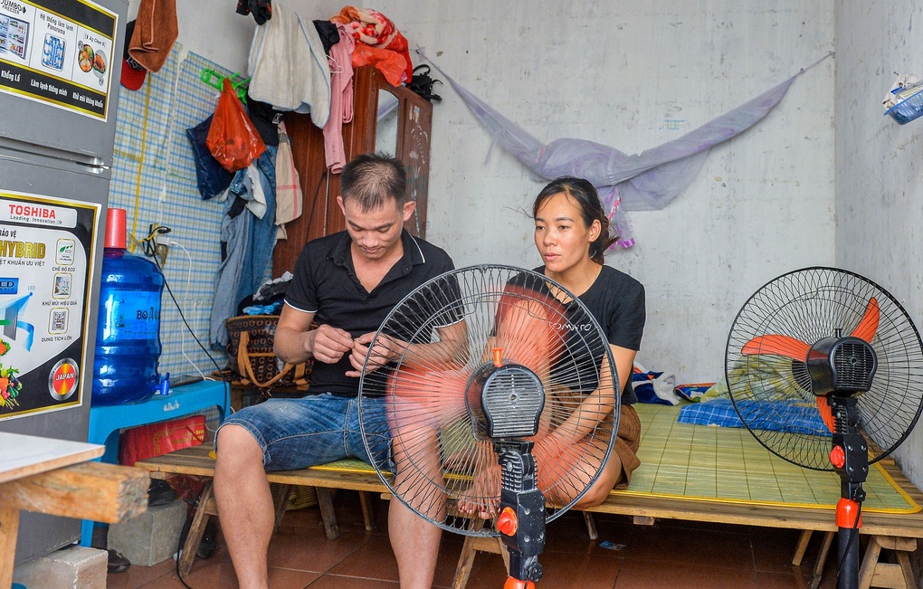 Hà Nội quy định ở 15m2 mới được đăng ký thường trú: Lo người dân gặp khó - 1 Hà Nội quy định ở 15m2 mới được đăng ký thường trú: Lo người dân gặp khó - 1