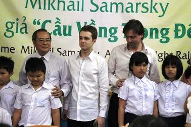 Thần đồng Văn học Nga giao lưu cùng học sinh TPHCM