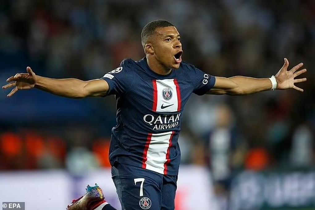 Mbappe lập cú đúp, PSG thắng kịch tính trước Juventus - 2 Mbappe lập cú đúp, PSG thắng kịch tính trước Juventus - 2