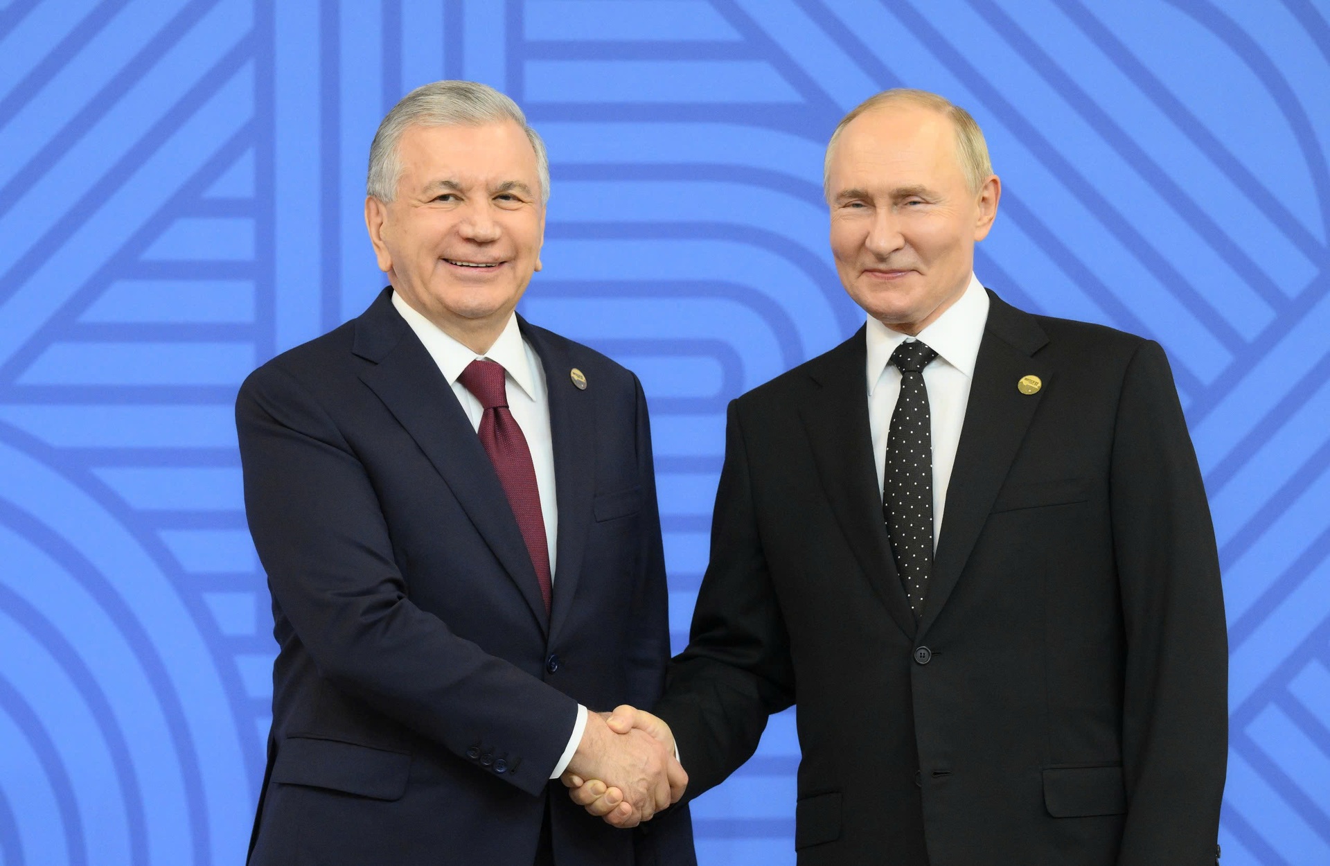 Tổng thống Nga Putin đón lãnh đạo cấp cao các nước dự Hội nghị BRICS - 8 Tổng thống Nga Putin đón lãnh đạo cấp cao các nước dự Hội nghị BRICS - 8