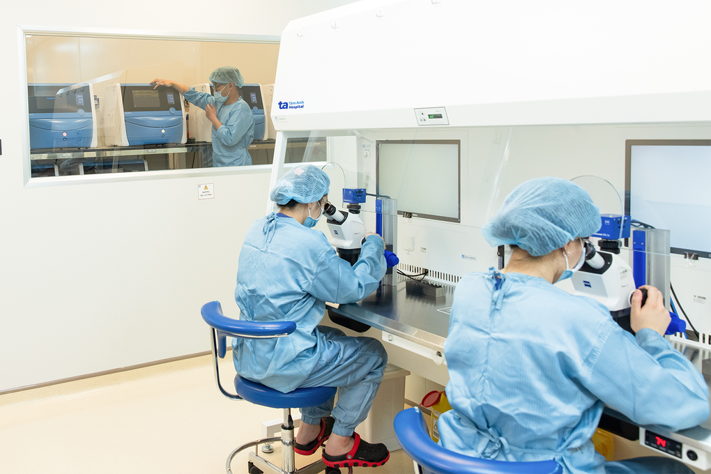 IVF Tâm Anh: 18 năm “ươm mầm” hơn 10.000 em bé khỏe mạnh - 1 IVF Tâm Anh: 18 năm “ươm mầm” hơn 10.000 em bé khỏe mạnh - 1