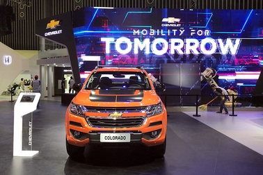 Khai mạc triển lãm ôtô lớn nhất Việt Nam - Cuộc phô diễn của các dòng xe nhập khẩu