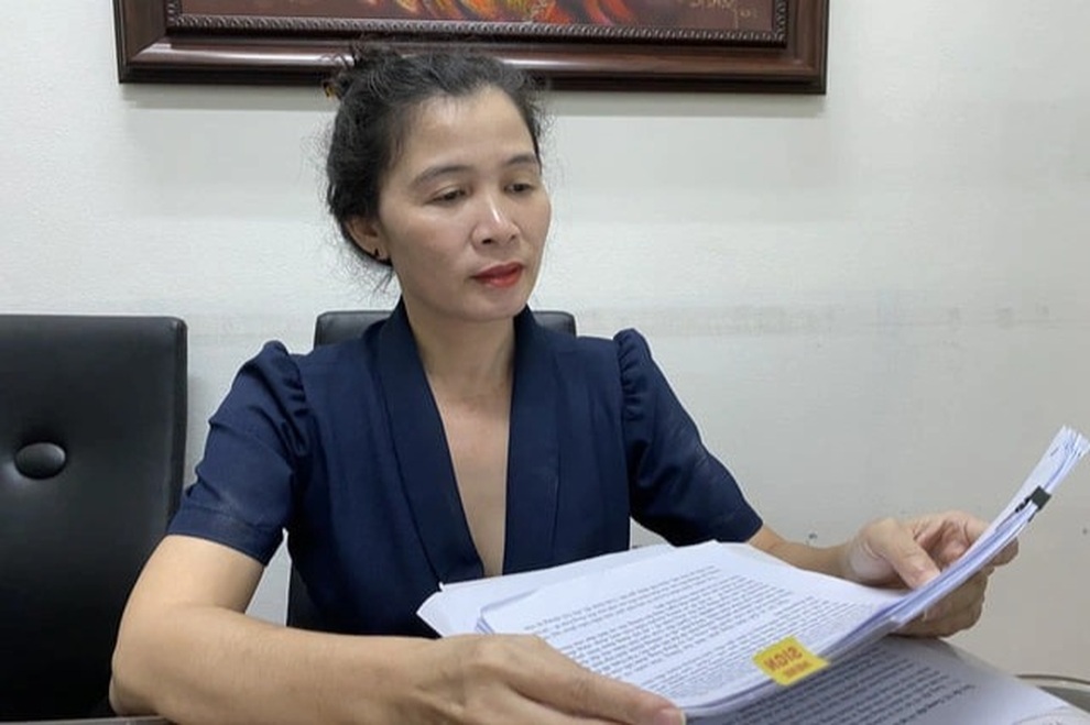 Nhà báo Hàn Ni đề nghị được bảo vệ khẩn cấp sau khi tố giác bà Phương Hằng - 1 Nhà báo Hàn Ni đề nghị được bảo vệ khẩn cấp sau khi tố giác bà Phương Hằng - 1