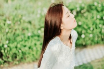 Lần đầu đến nhà bạn trai, cô gái "chạy mất dép" vì một nguyên tắc gia đình