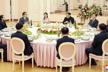 Sự mở lòng bất ngờ của ông Kim Jong-un với Hàn Quốc