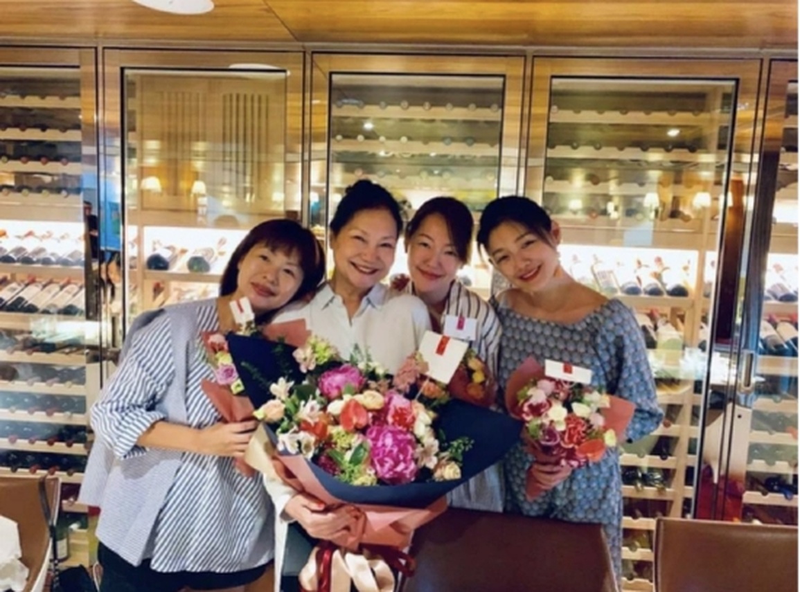 Từ Hy Viên và mẹ chiến tranh lạnh vì nữ diễn viên tái hôn - 4