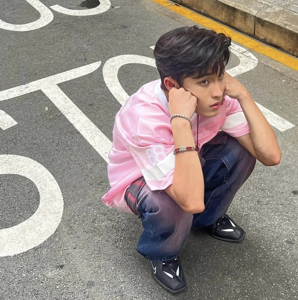 Wren Evans: Ca sĩ gen Z nói 4 thứ tiếng, gia thế không phải dạng vừa - 4 Wren Evans: Ca sĩ gen Z nói 4 thứ tiếng, gia thế không phải dạng vừa - 4