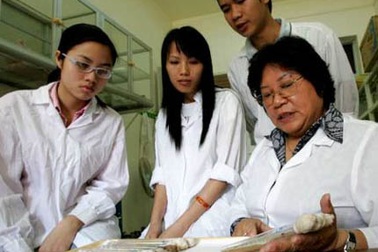 Nữ tiến sỹ… nông dân