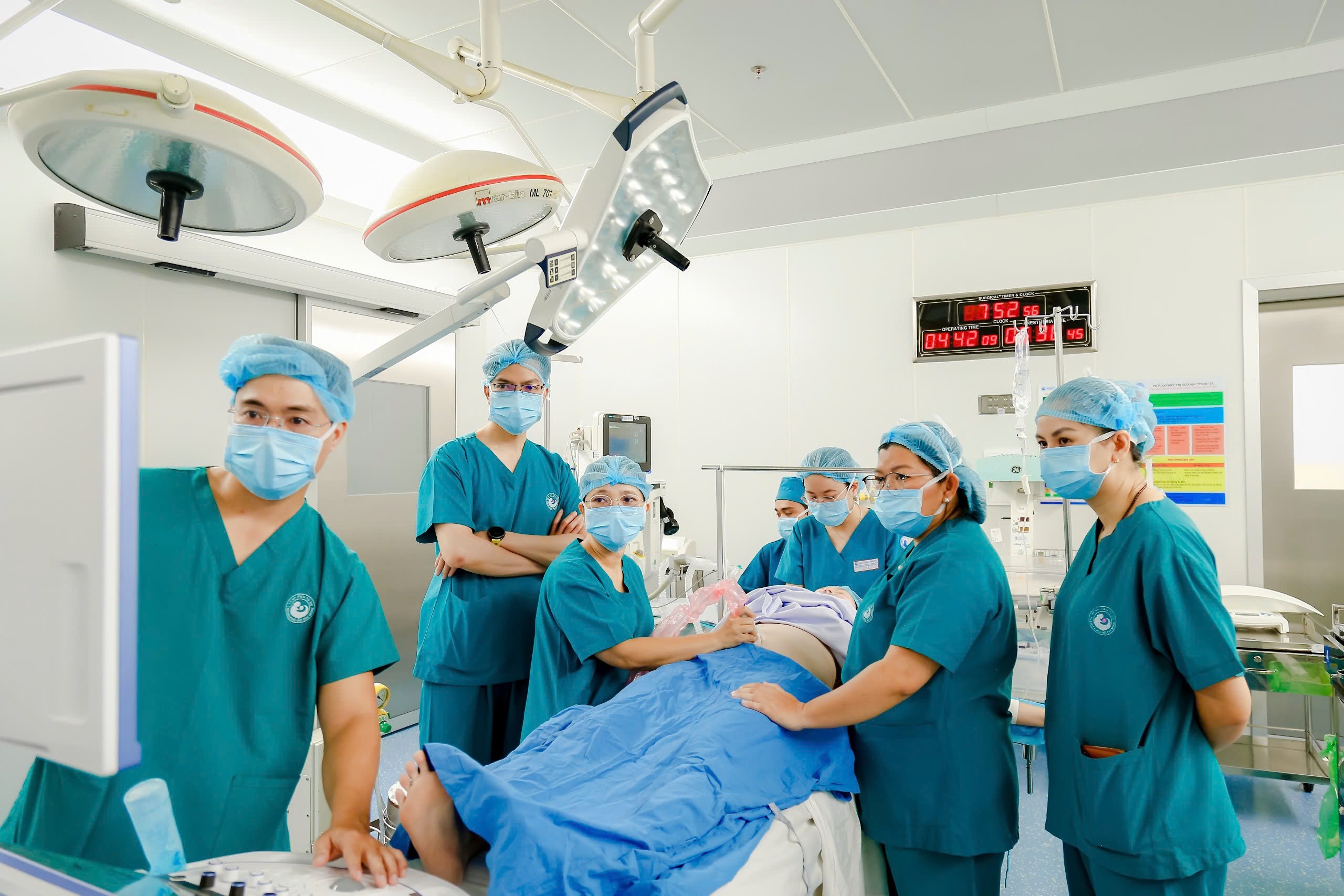“Ba lần khóc” của sản phụ Singapore sang TPHCM cứu con và số 9 may mắn - 6 “Ba lần khóc” của sản phụ Singapore sang TPHCM cứu con và số 9 may mắn - 6