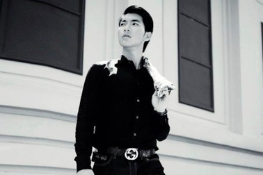 Nam Thành chính thức tham dự Mr World 2012