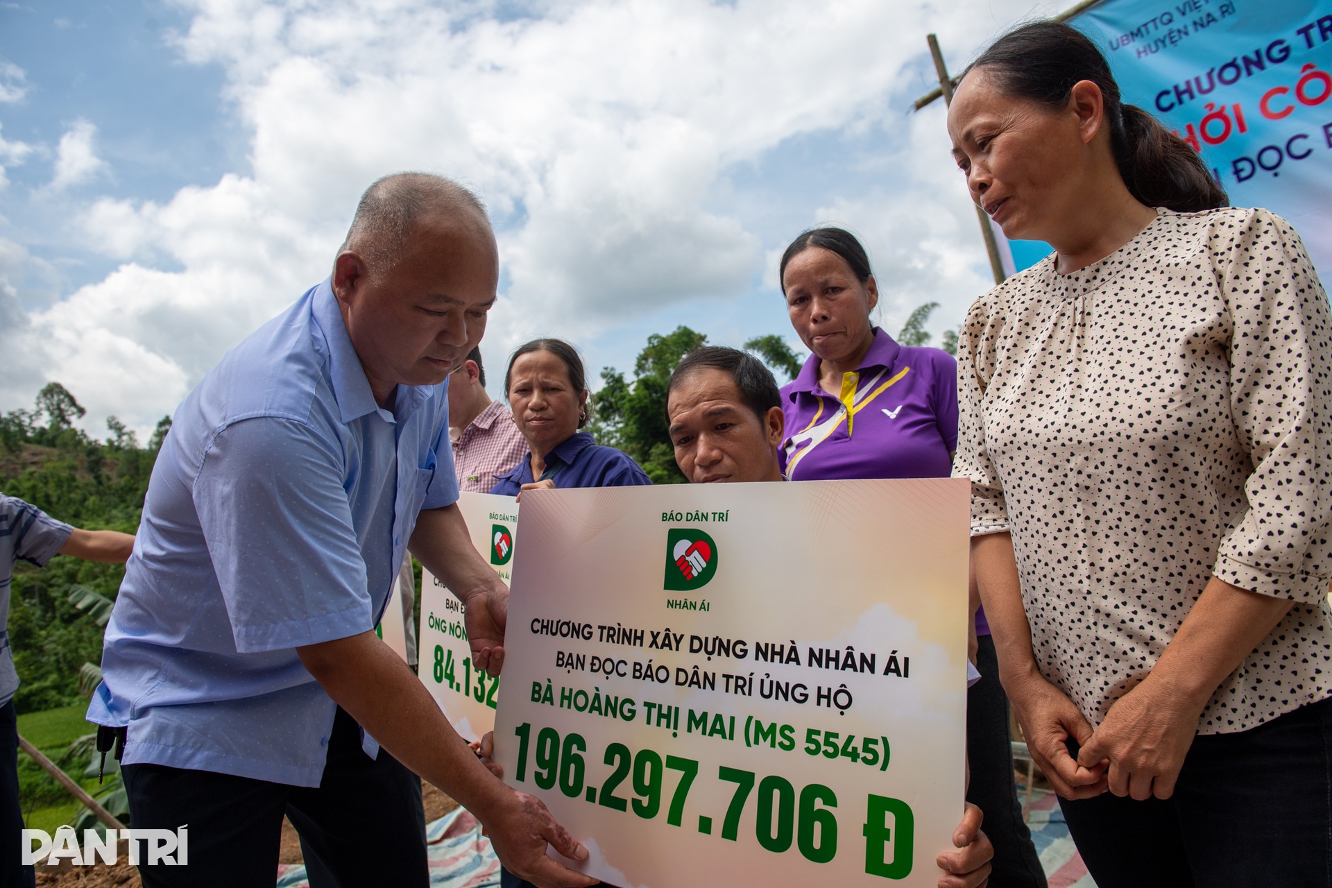 Tình người lan tỏa trong từng ngôi nhà Nhân ái ở Na Rì, Bắc Kạn - 7 Tình người lan tỏa trong từng ngôi nhà Nhân ái ở Na Rì, Bắc Kạn - 7
