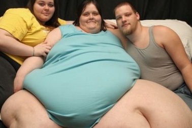 Người phụ nữ béo nhất thế giới muốn kết hôn với bạn trai kém 16 tuổi