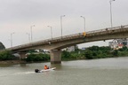 Tìm thấy thi thể thiếu tá quân đội lao mình xuống sông cứu người