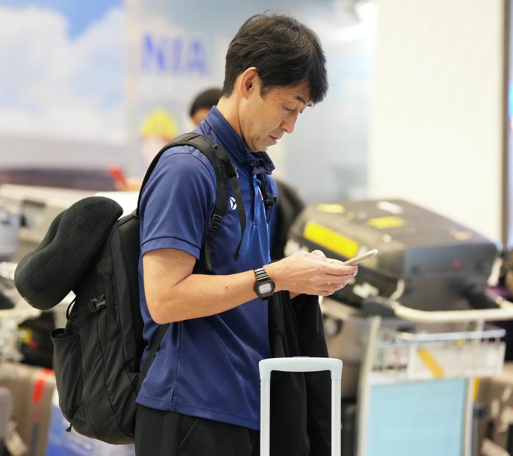 Đội tuyển Thái Lan đến Hà Nội, chờ xuất trận ở AFF Cup 2024 - 2