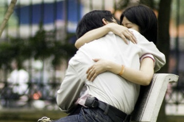 Giới trẻ “tù mù” về kiến thức giới tính