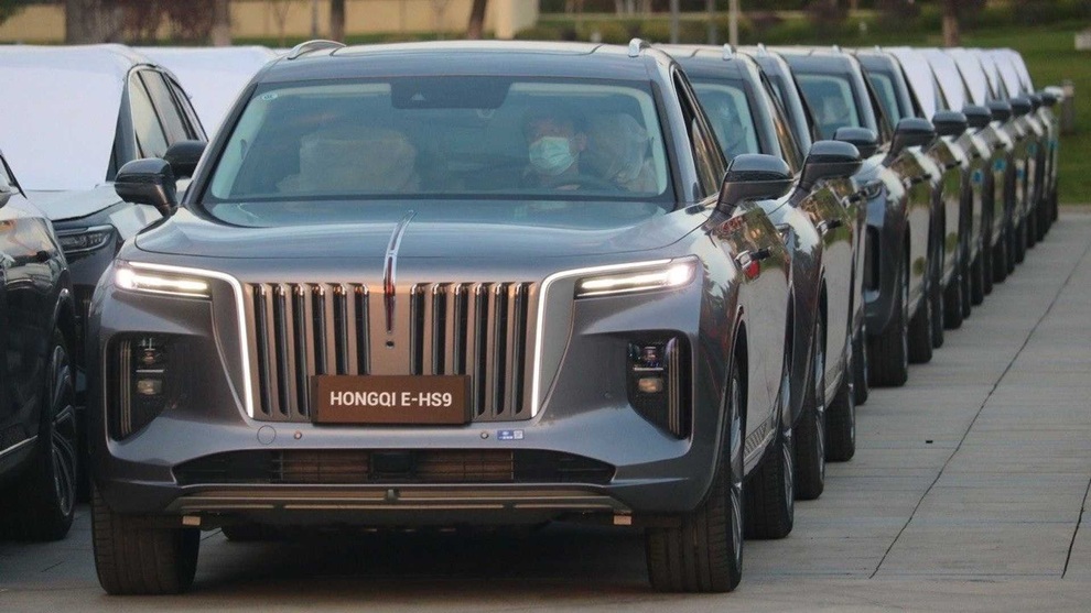 Rolls-Royce Trung Quốc bắt đầu chinh phục thị trường xe điện châu Âu - 13 Rolls-Royce Trung Quốc bắt đầu chinh phục thị trường xe điện châu Âu - 13