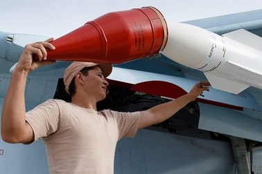 Máy bay Nga-Mỹ bay thử nghiệm tránh va chạm trên không tại Syria