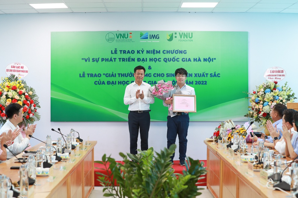 Chàng trai vàng Ngô Quý Đăng - người đầu tiên nhận học bổng khoa học cơ bản - 1 Chàng trai vàng Ngô Quý Đăng - người đầu tiên nhận học bổng khoa học cơ bản - 1