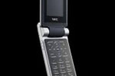 NEC N500iS: Mỏng manh, thanh lịch