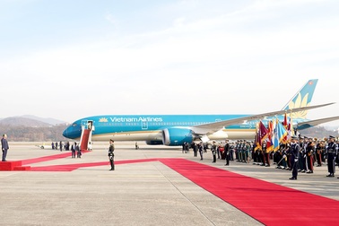 Chuyến bay chuyên cơ phục vụ các cấp lãnh đạo nào?