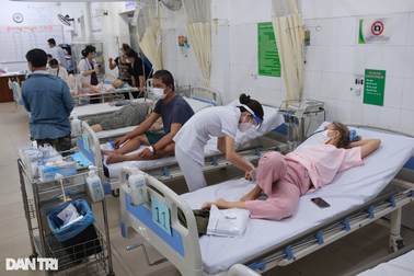 Cấp cứu 3 phụ nữ ngộ độc cần sa sau khi ăn bánh socola trong căn hộ ở TPHCM