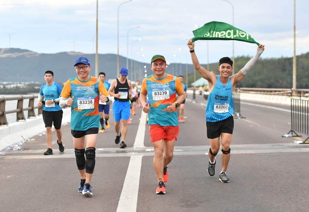 Vnexpress Marathon Sparkling Quy Nhơn 2023: Tinh thần thể thao không giới hạn - 3 Vnexpress Marathon Sparkling Quy Nhơn 2023: Tinh thần thể thao không giới hạn - 3