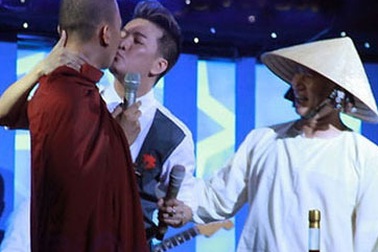 Đàm Vĩnh Hưng chính thức bị xử phạt 5 triệu đồng