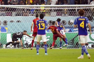 Báo giới Đức phẫn nộ với bàn thắng của Nhật Bản trước Tây Ban Nha