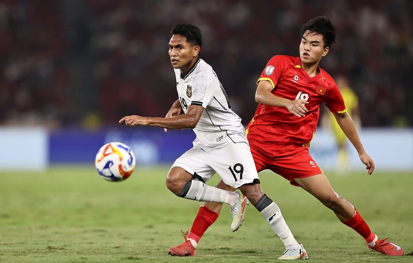 HLV Hoàng Anh Tuấn: “Bóng đá Indonesia không mạnh ở lứa tuổi U23” - 3 HLV Hoàng Anh Tuấn: “Bóng đá Indonesia không mạnh ở lứa tuổi U23” - 3