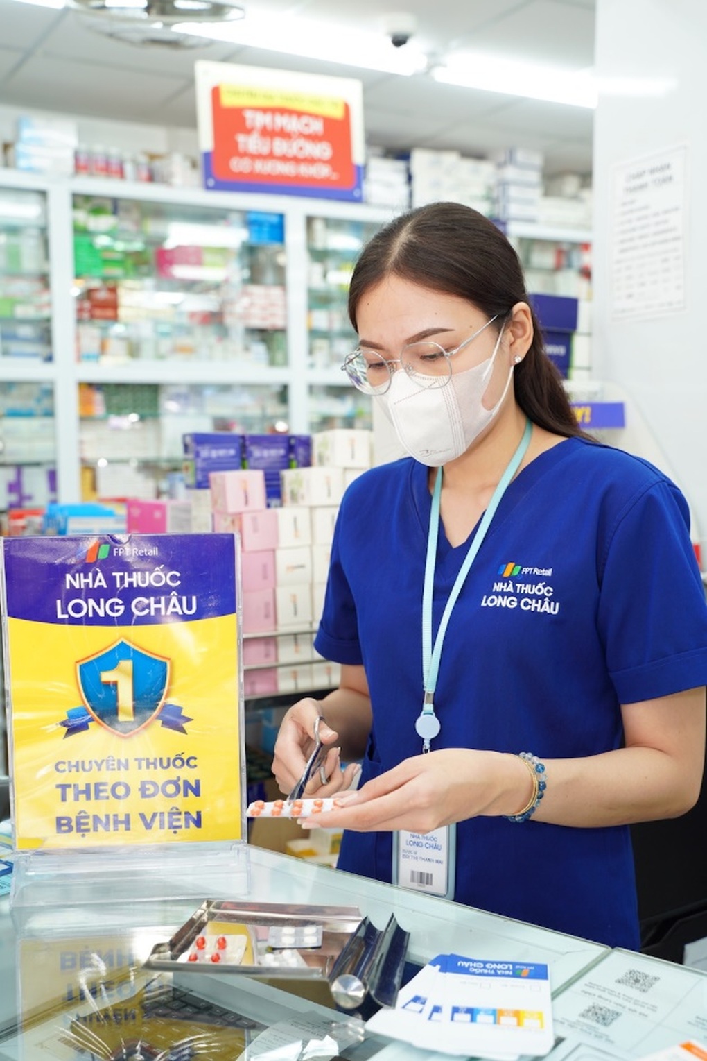 Hành trình 1.000 nhà thuốc của FPT Long Châu trong năm 2022 - 3 Hành trình 1.000 nhà thuốc của FPT Long Châu trong năm 2022 - 3
