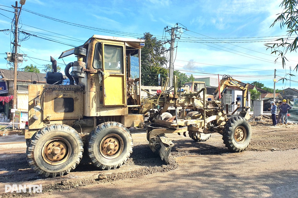 Vướng mặt bằng, quốc lộ 14E nguy cơ chậm tiến độ - 3