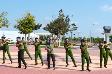 Tuổi trẻ Sóc Trăng háo hức cover “Ghen cô vy”