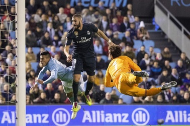 Benzema chói sáng, Real Madrid tiếp đà thăng hoa thời HLV Solari