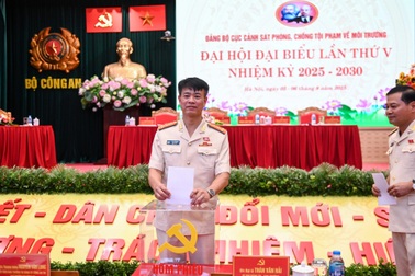 Đại tá Thân Văn Hải giữ chức Bí thư Cục Cảnh sát PCTP về môi trường