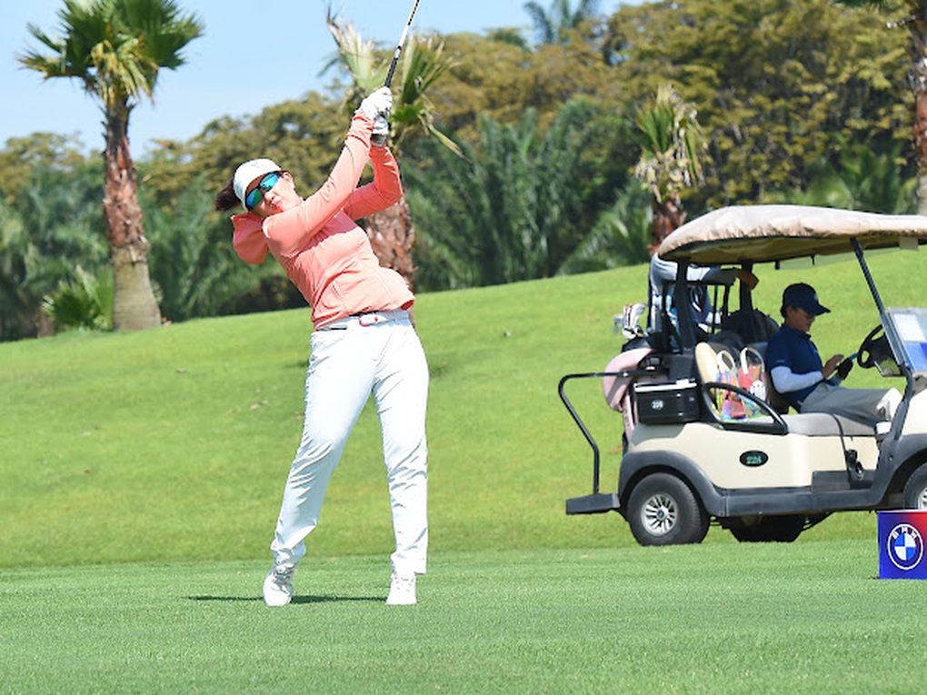Xác định 3 tay golf Việt Nam tham dự giải quốc tế tại Nam Phi - 1 Xác định 3 tay golf Việt Nam tham dự giải quốc tế tại Nam Phi - 1